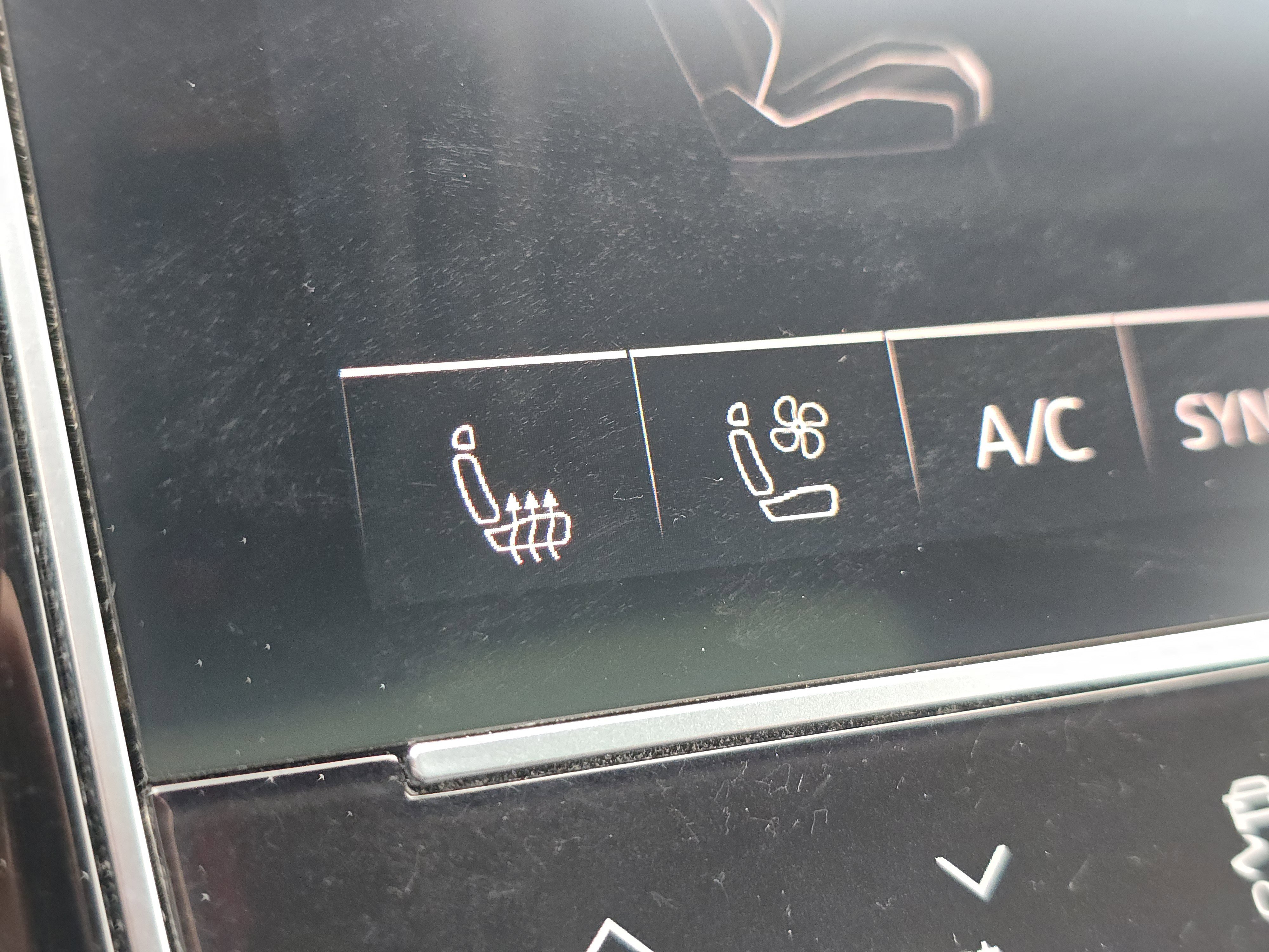 Used 2019 Audi A8 L 3.0T image 13