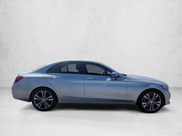 Used 2016 Mercedes-Benz C 300 Sedan image 4