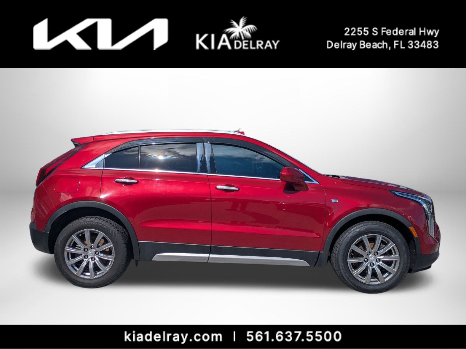 Used 2019 Cadillac XT4 Premium Luxury w/ Driver Awareness Package image 3