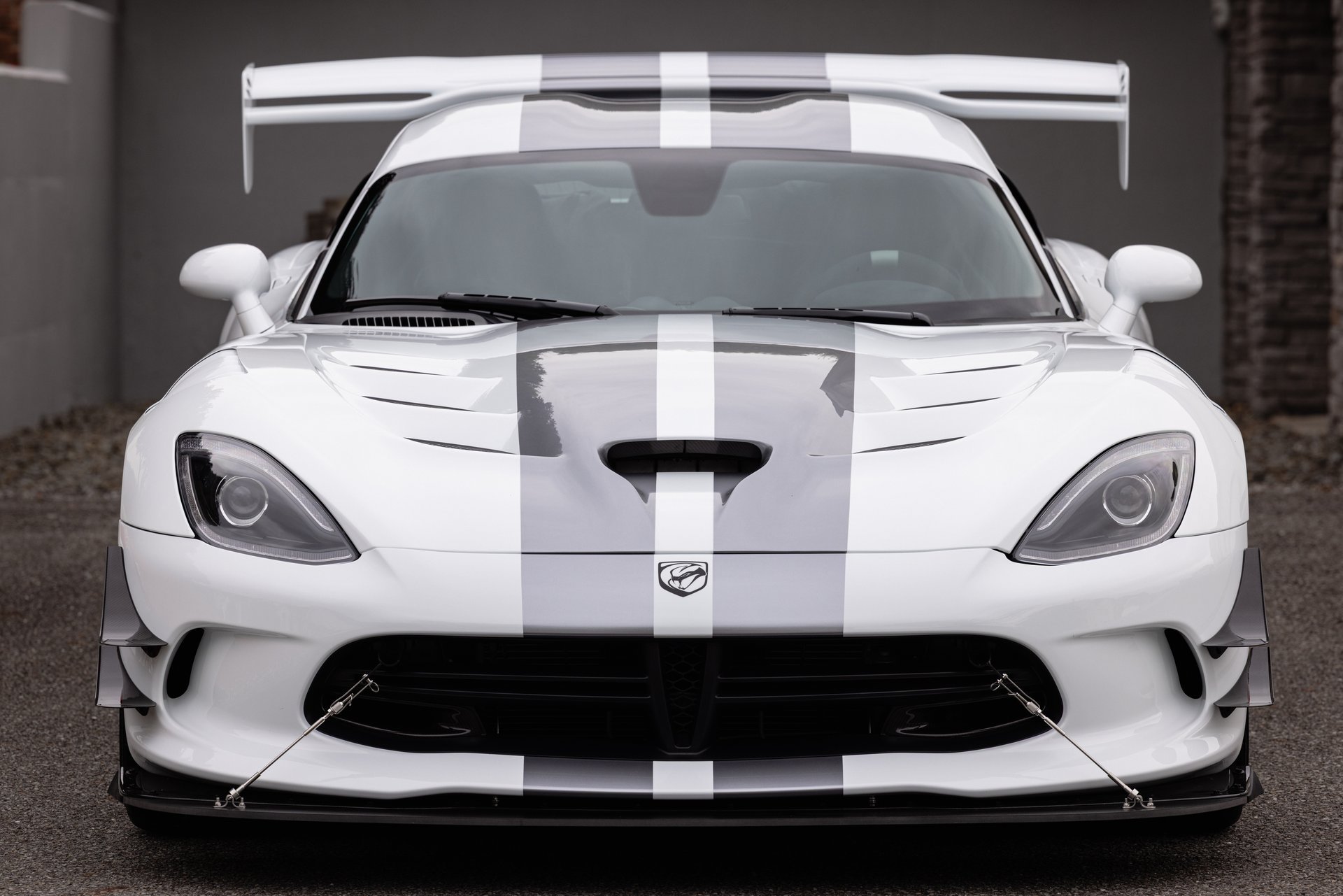Used 2017 Dodge Viper ACR w/ Extreme Aero Package RWD image 34