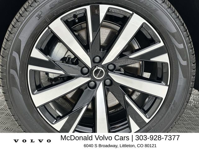 New 2026 Volvo XC90 B6 Core AWD/4WD image 10
