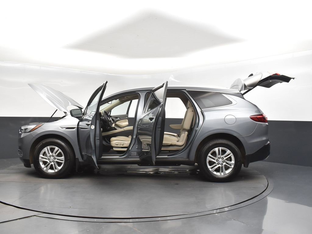 Used 2018 Buick Enclave Essence image 47