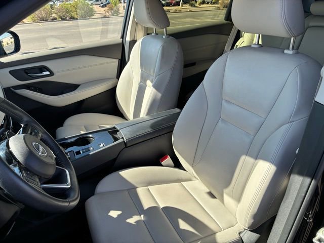 Certified 2024 Nissan Rogue SL FWD image 12