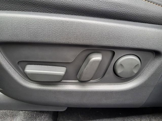 Certified 2025 MAZDA CX-90 3.3 Turbo w/ Select Package image 4