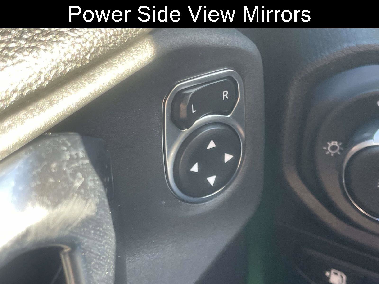 Used 2025 Jeep Wrangler Willys image 11