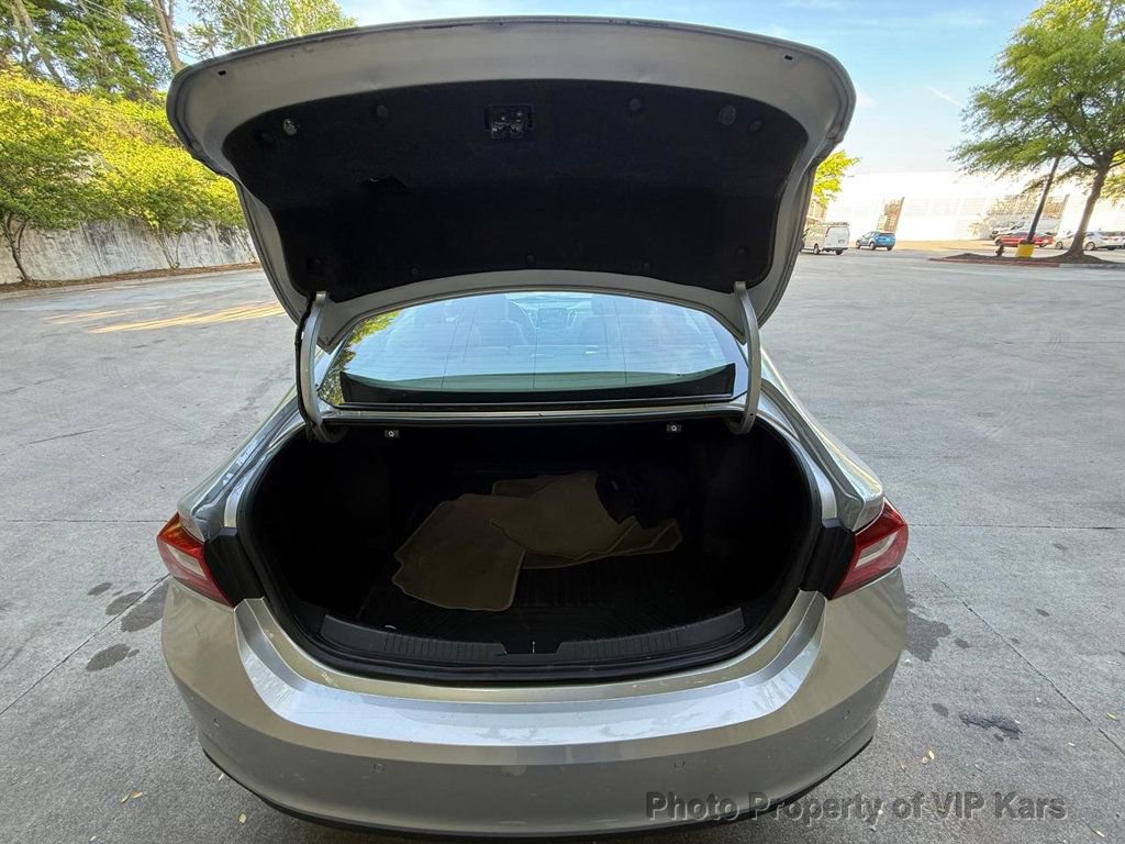 Used 2018 Chevrolet Malibu LT w/ Driver Confidence Package image 20