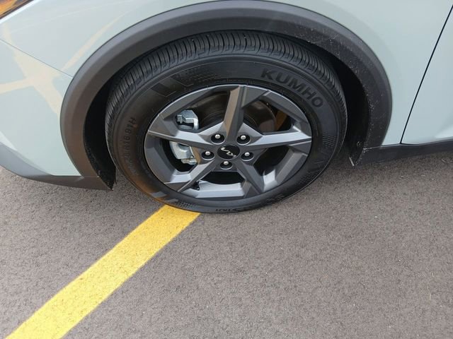 Certified 2025 Kia K4 FWD image 10