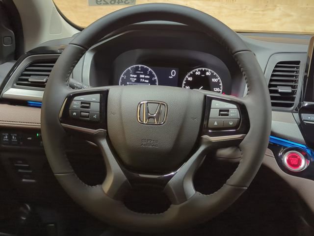 New 2026 Honda Odyssey Touring image 15