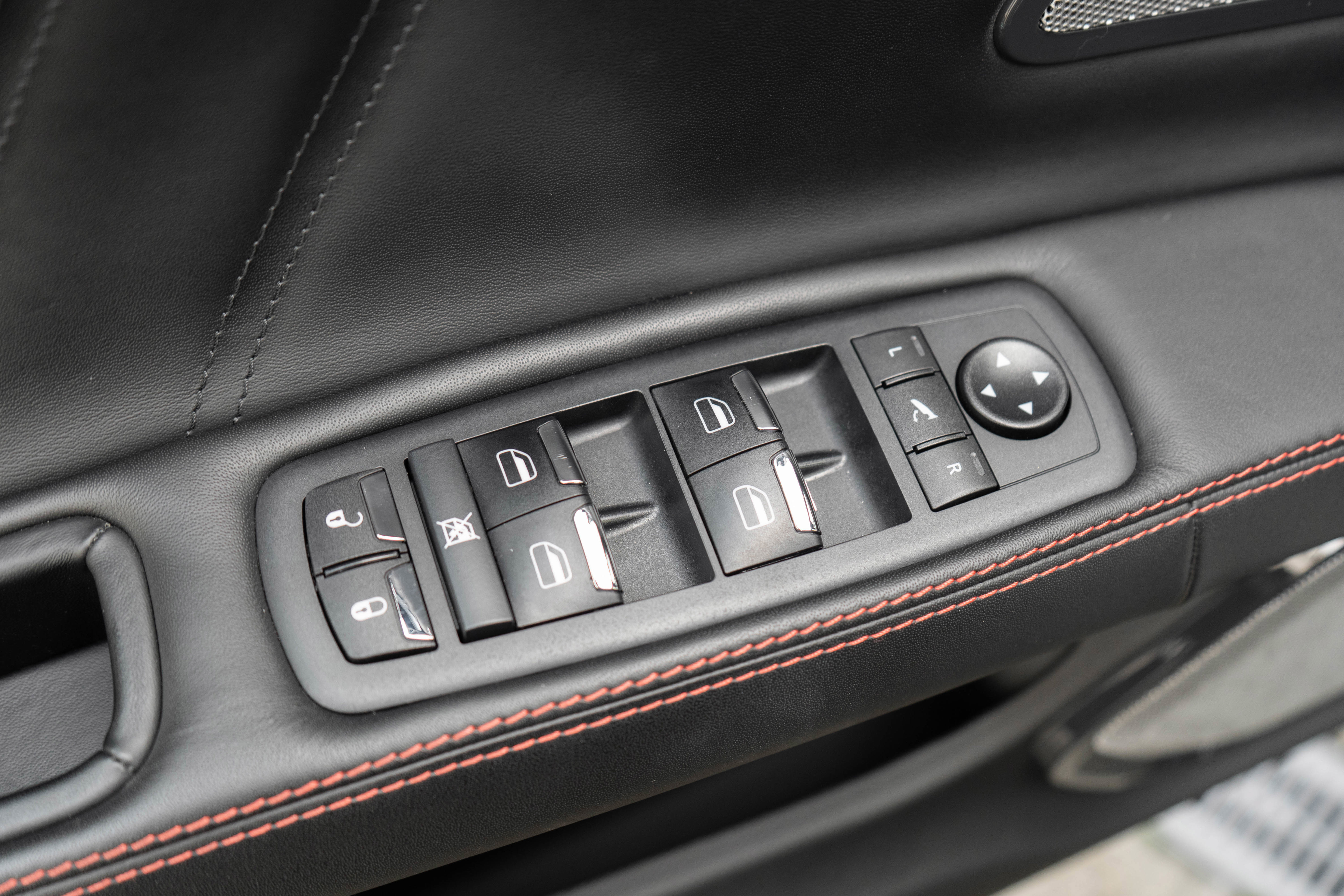 Used 2021 Maserati Quattroporte Trofeo RWD image 11