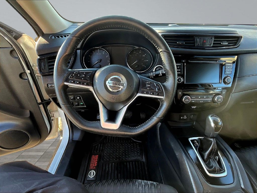 Used 2020 Nissan Rogue SV AWD/4WD image 10