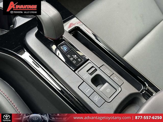 Used 2024 Toyota Prius Prime FWD image 36