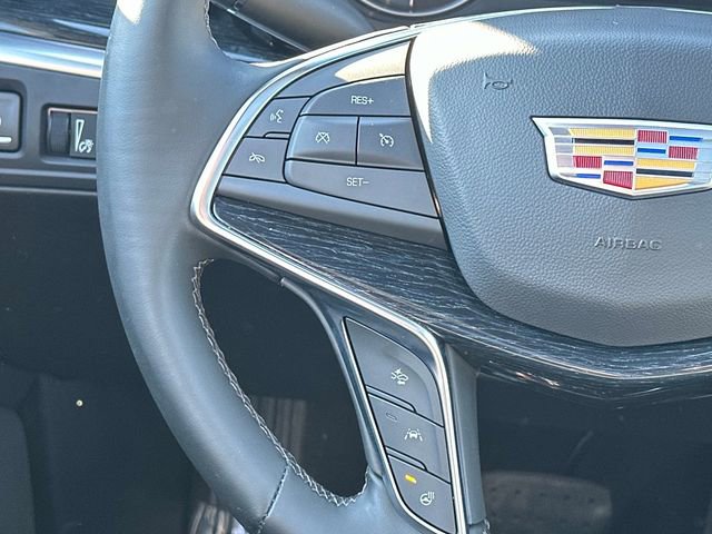 Certified 2025 Cadillac XT5 Premium Luxury image 8