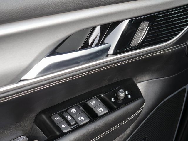 New 2026 Jeep Grand Wagoneer L w/ Premium Group I image 19