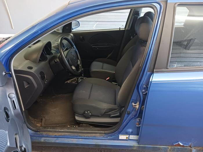 Used 2006 Chevrolet Aveo LS FWD image 22