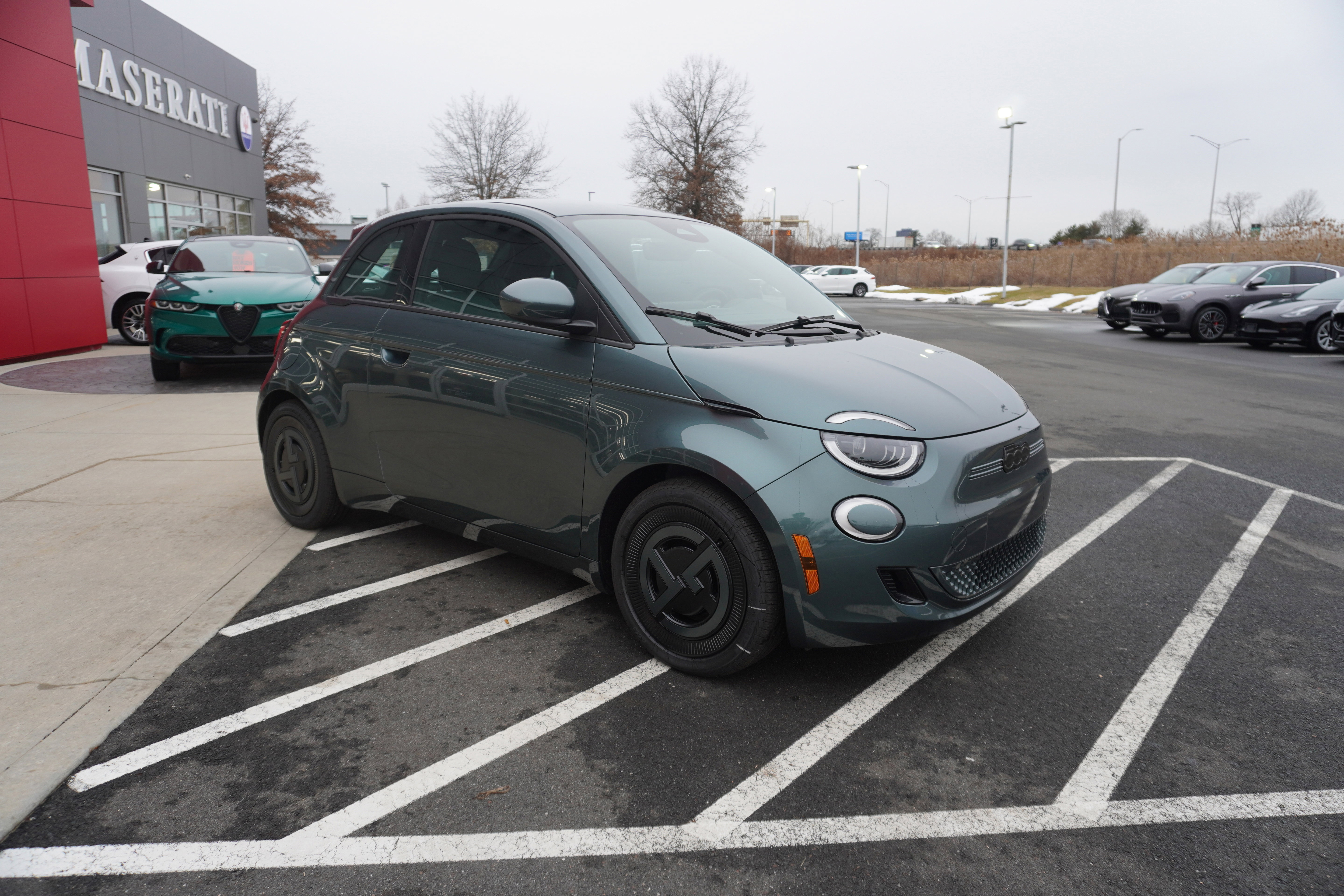 New 2025 FIAT 500 e image 5