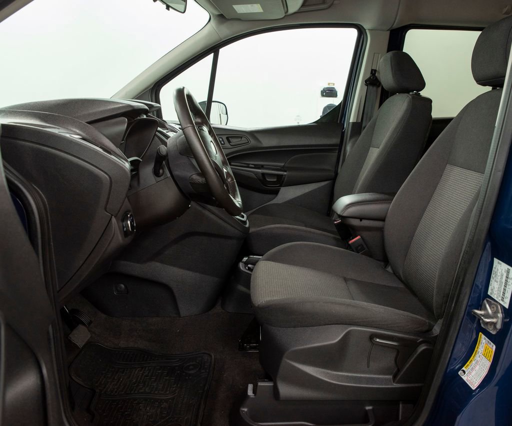 Used 2018 Ford Transit Connect XL image 6