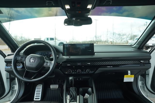 Used 2024 Honda Accord Sport image 26