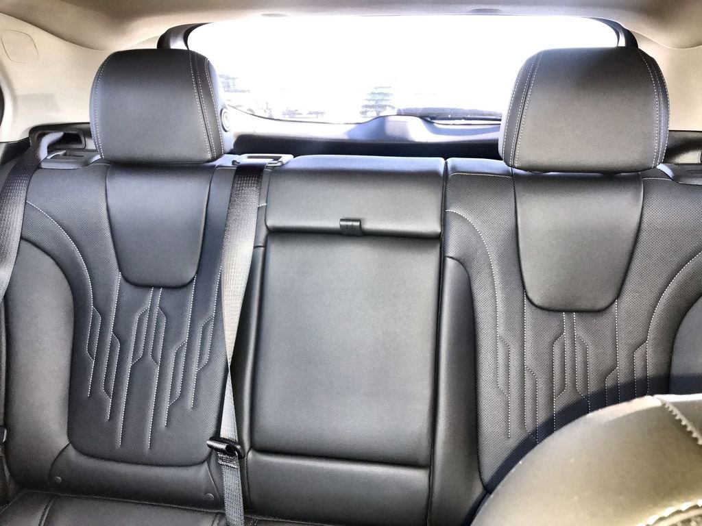 Used 2025 Buick Encore GX Avenir w/ Avenir Convenience Package image 21