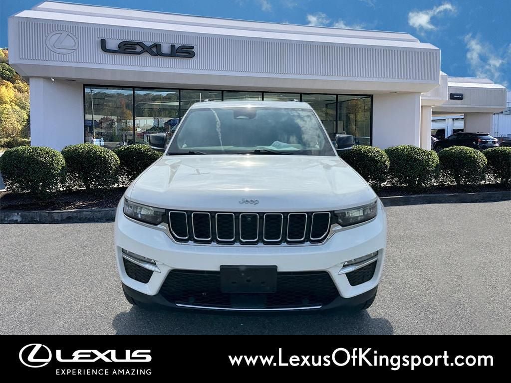 Used 2024 Jeep Grand Cherokee Limited w/ Luxury Tech Group II AWD/4WD image 8