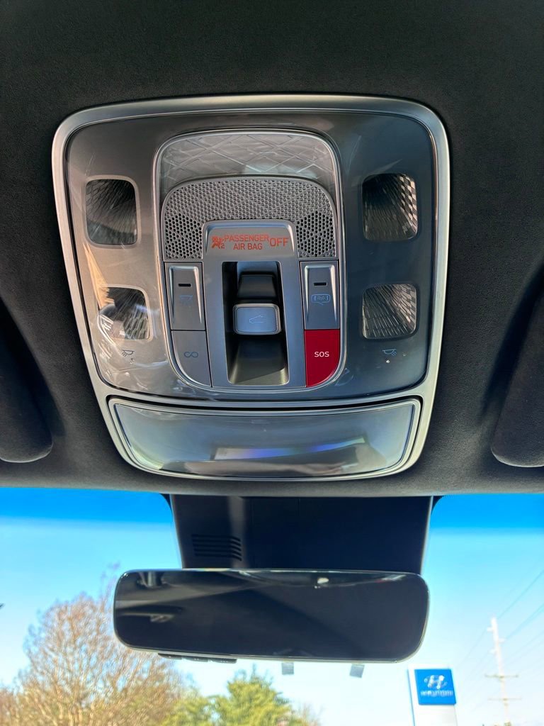 Used 2025 Genesis GV70 3.5T Sport w/ Sport Advanced Package image 44