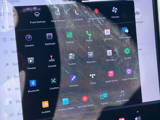 Used 2018 Tesla Model X P100D image 34