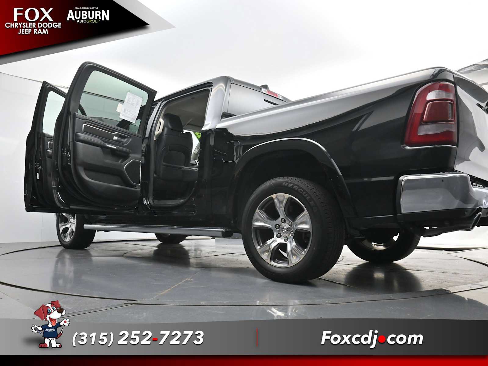 Used 2022 RAM 1500 Laramie AWD/4WD image 40
