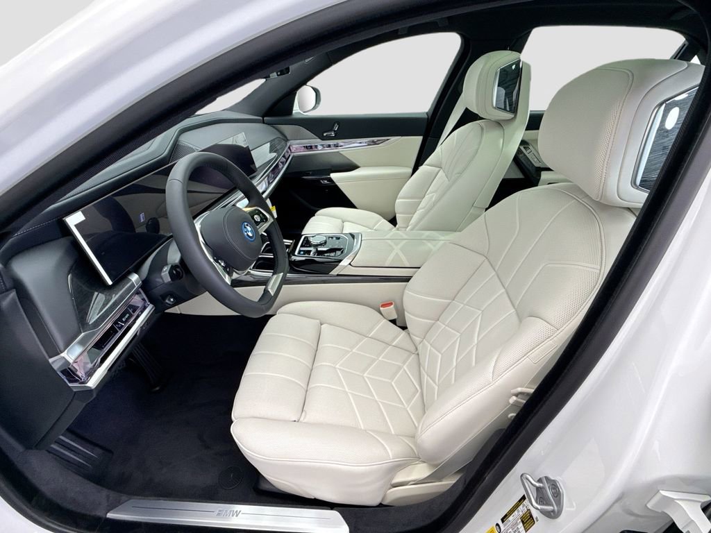 New 2026 BMW i7 xDrive60 RWD image 18