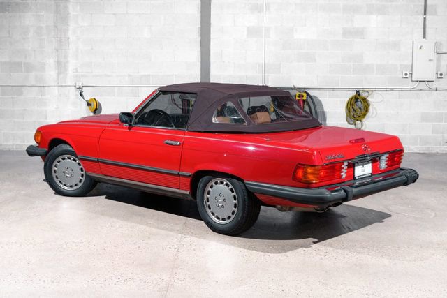 Used 1988 Mercedes-Benz 560 SL image 37