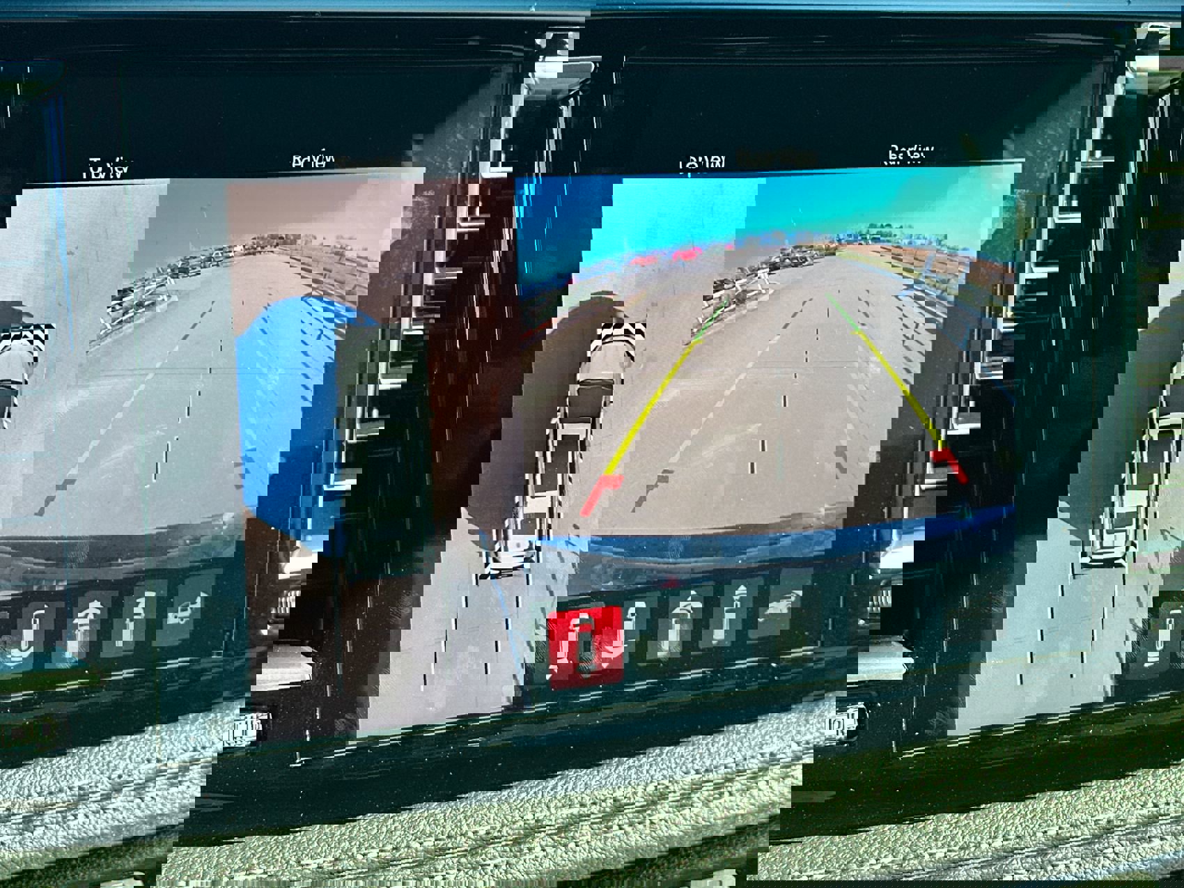 New 2026 Chrysler Pacifica Limited w/ S Appearance Package image 17