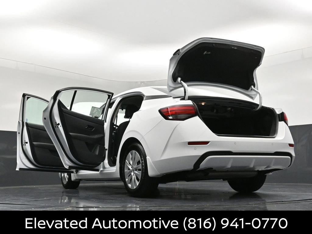 Certified 2025 Nissan Sentra S FWD image 34