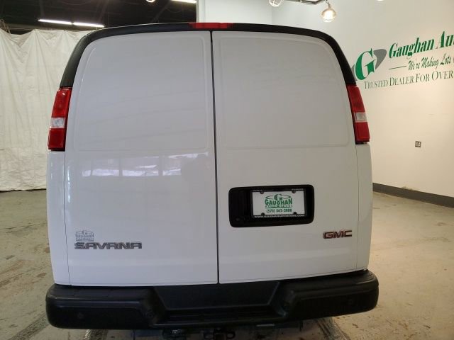 Used 2022 GMC Savana 3500 Extended w/ Driver Convenience Package image 5