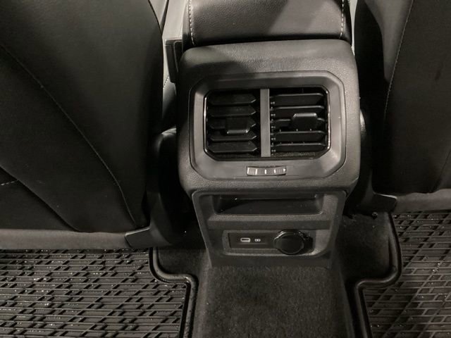 Certified 2023 Volkswagen Tiguan SE R-Line AWD/4WD image 14