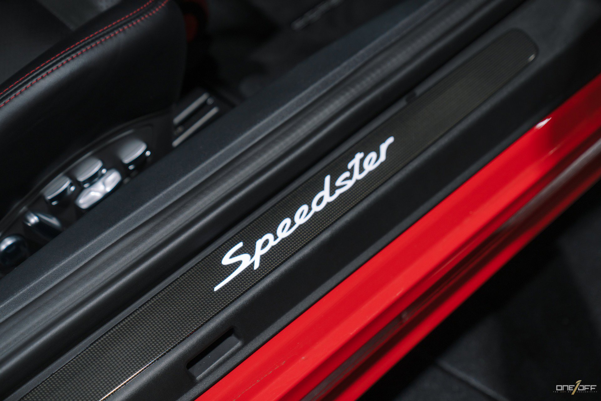 Used 2019 Porsche 911 Speedster RWD image 33