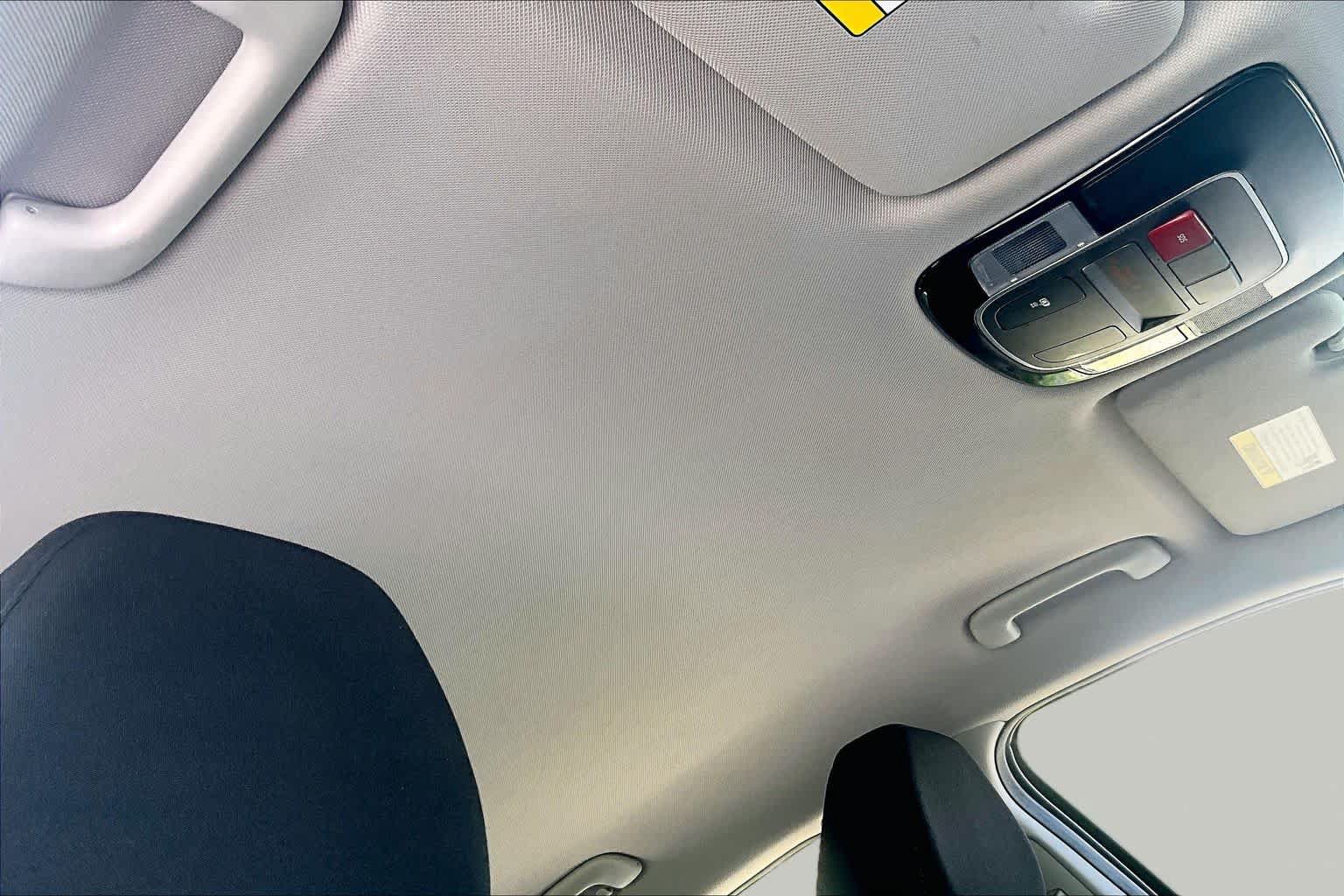 Used 2025 Hyundai Sonata SEL FWD image 14