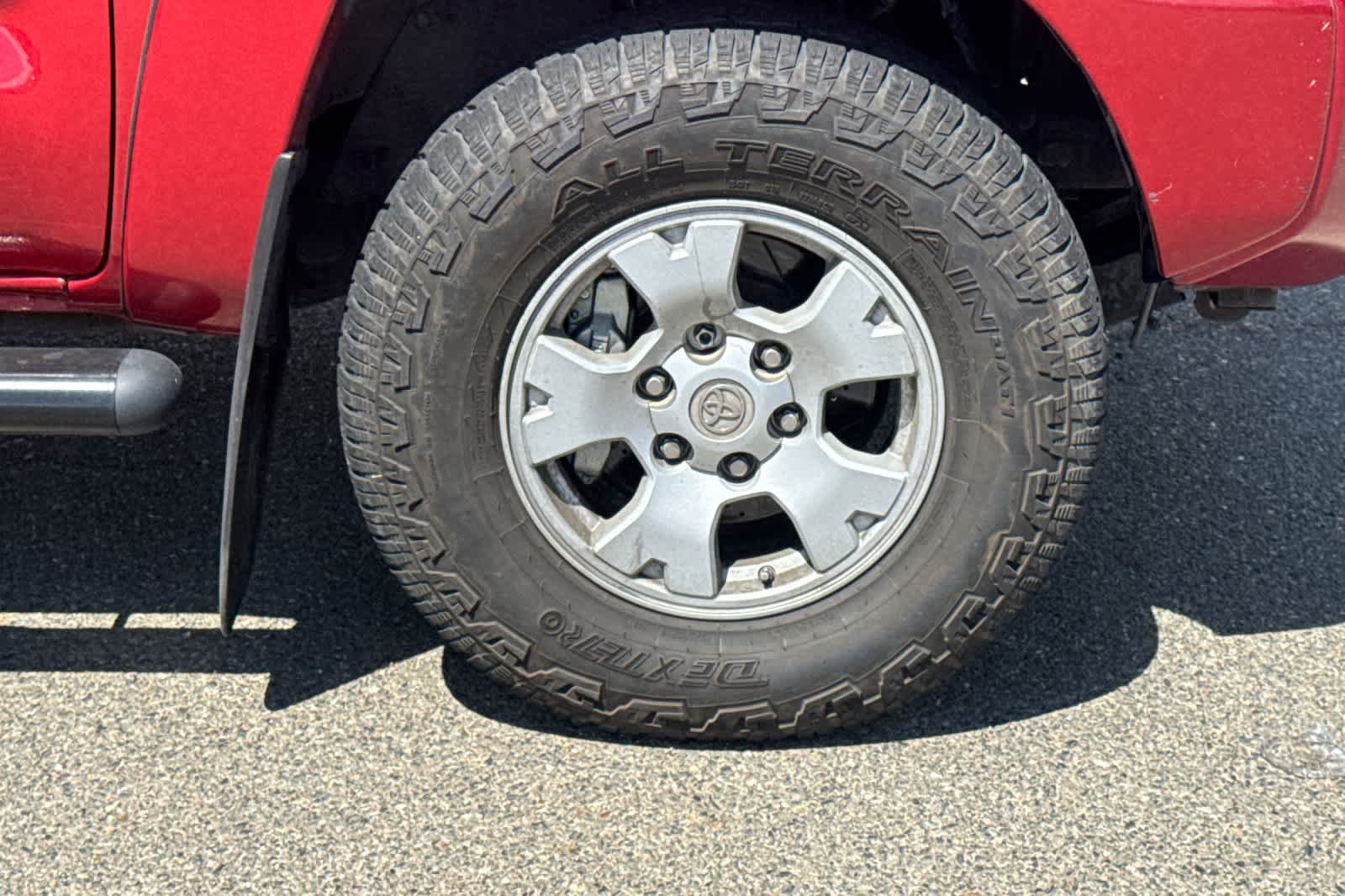 Used 2014 Toyota Tacoma PreRunner w/ SR5 Package RWD image 19