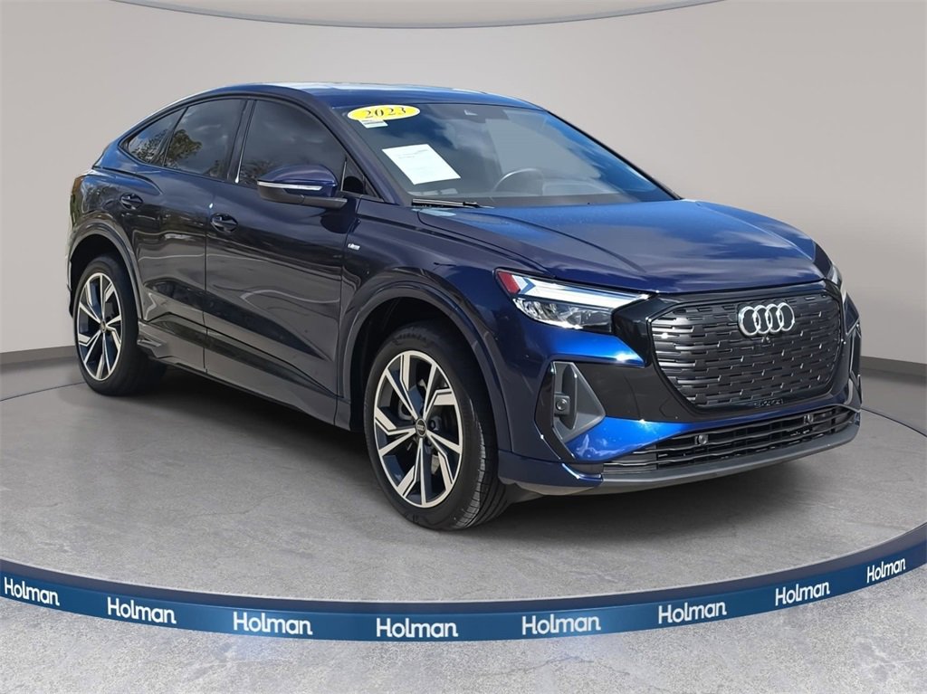 Used 2023 Audi Q4 e-tron Premium image 1