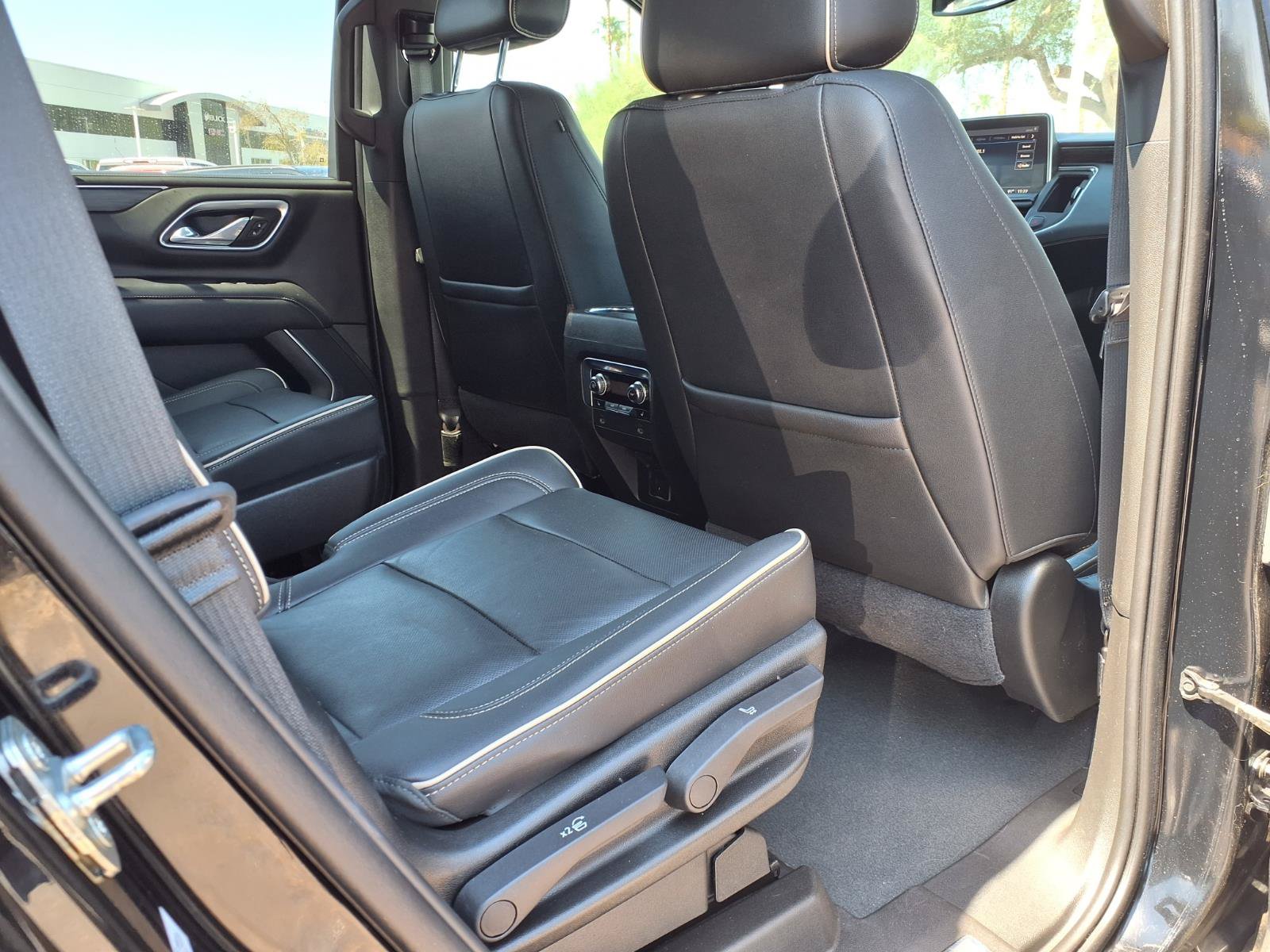 Used 2021 GMC Yukon SLT w/ SLT Luxury Plus Package AWD/4WD image 13