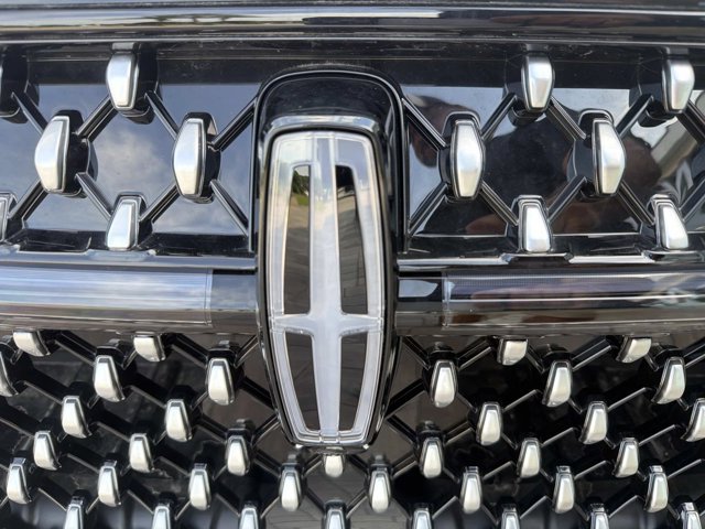 New 2026 Lincoln Nautilus Reserve AWD/4WD image 7
