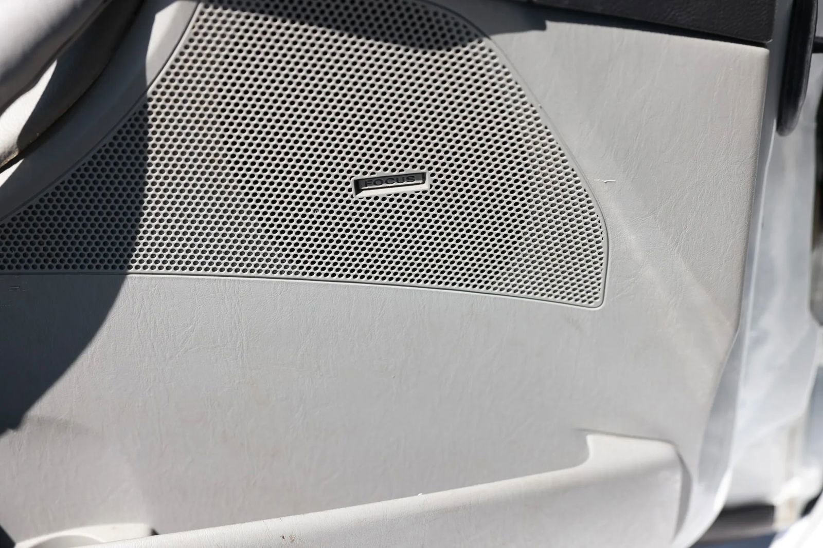 Used 2007 Ford Focus SE image 41