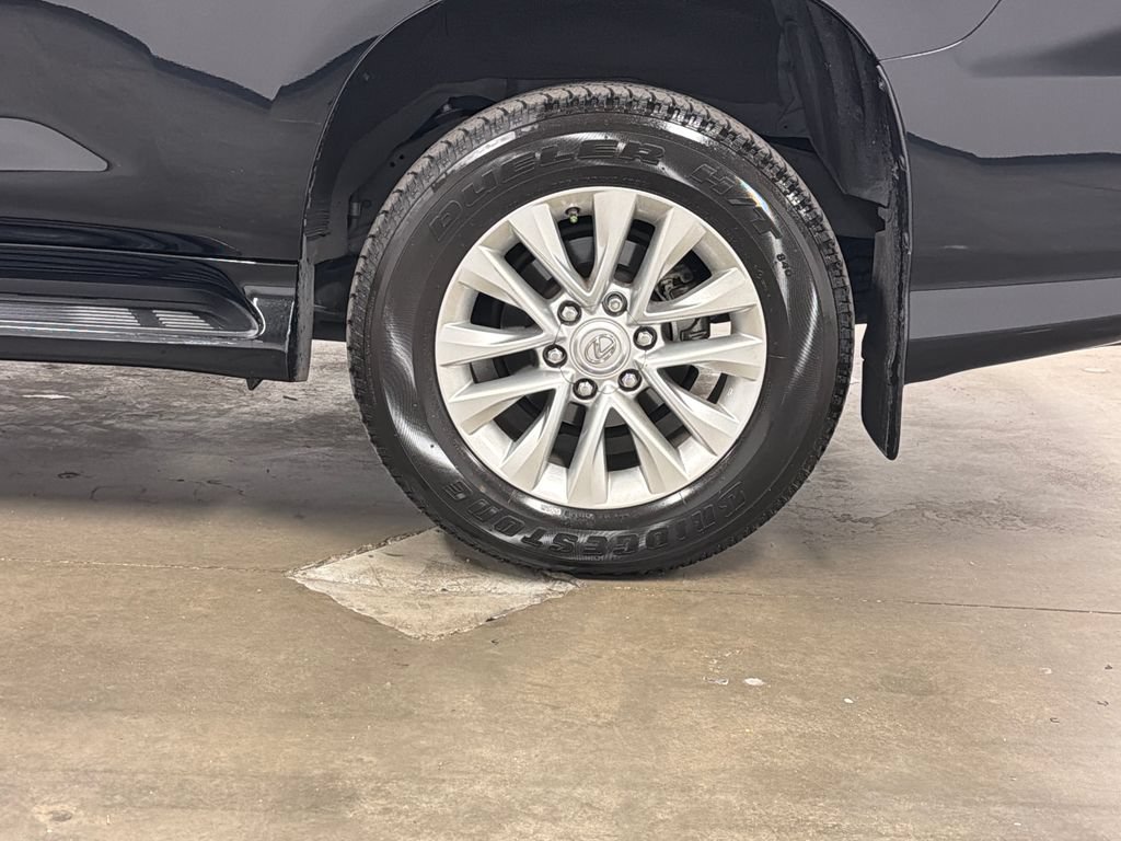 Used 2021 Lexus GX 460 Premium AWD/4WD image 14