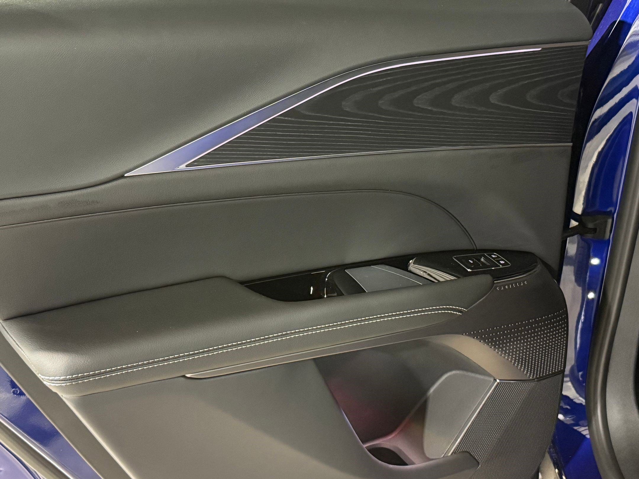 New 2026 Cadillac Lyriq Sport AWD/4WD image 38