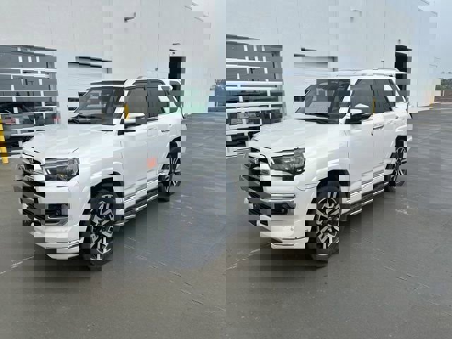 Used 2015 Toyota 4Runner Limited image 7