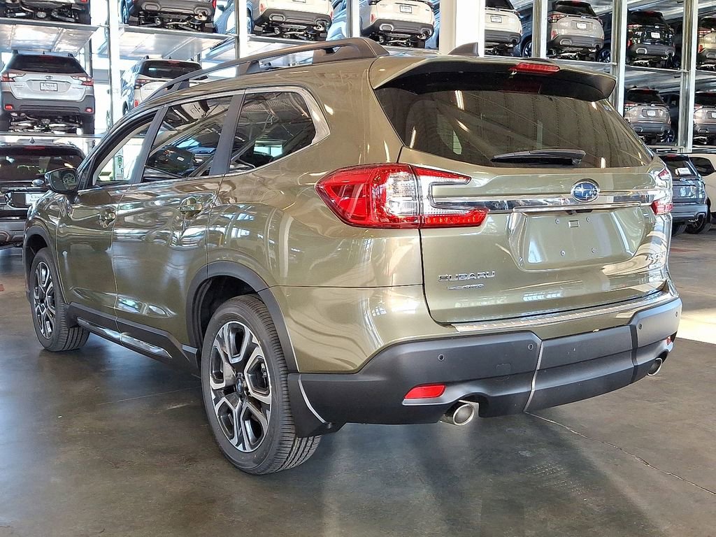 New 2025 Subaru Ascent Limited image 6