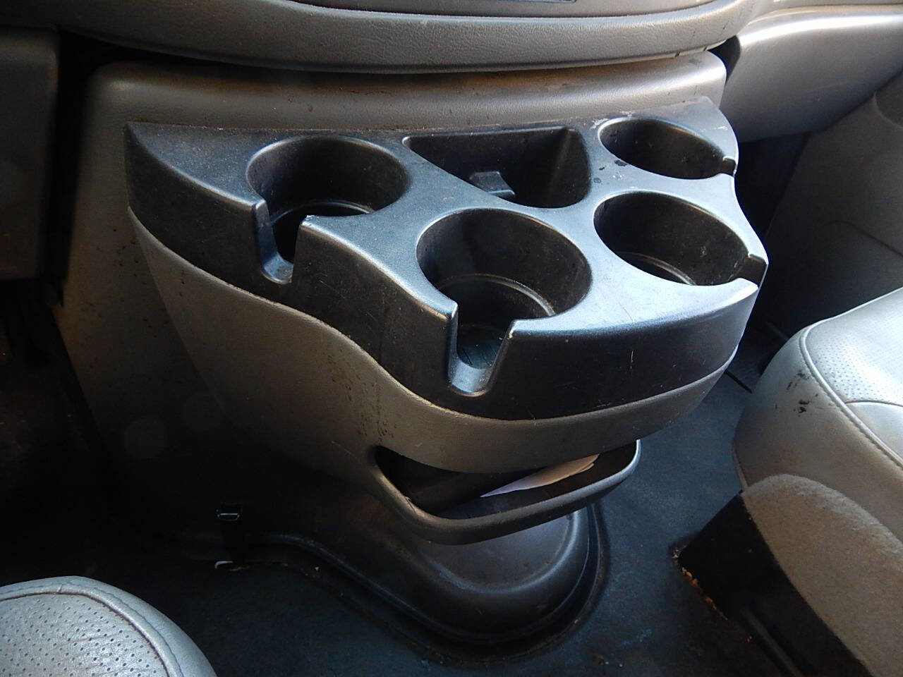 Used 2007 Ford E-250 and Econoline 250 RWD image 32