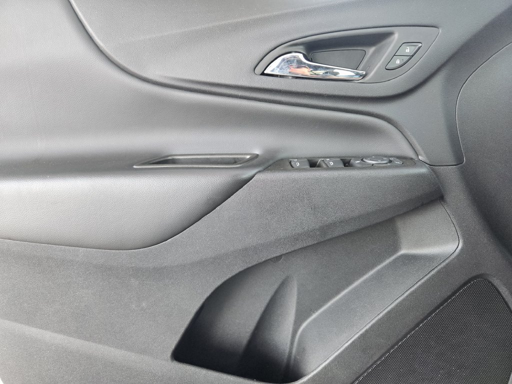 Used 2023 Chevrolet Equinox LT w/ LPO, Floor Liner Package AWD/4WD image 23