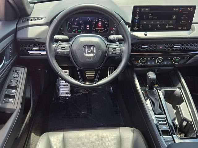 Used 2025 Honda Accord Sport image 12