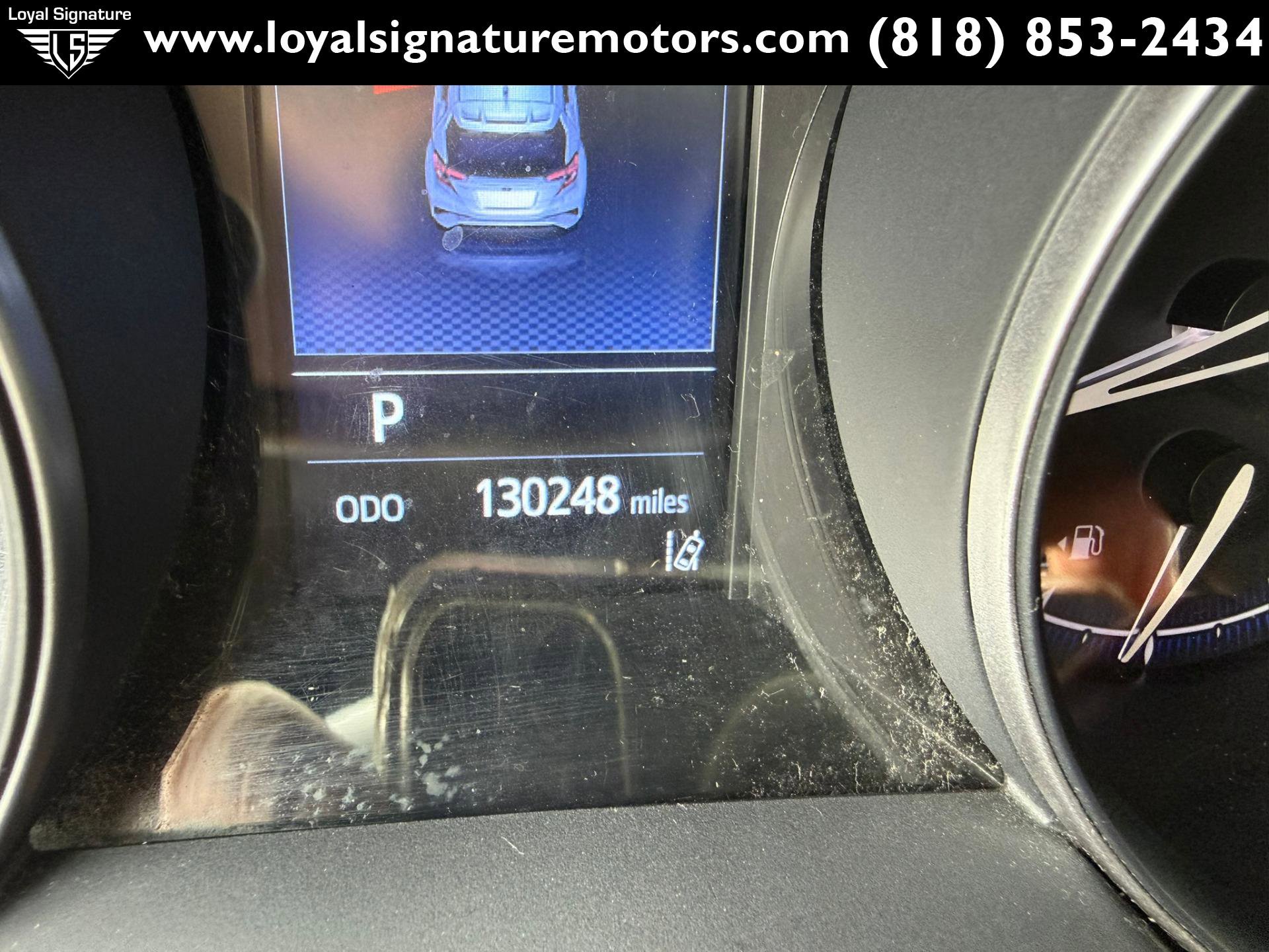Used 2019 Toyota C-HR XLE FWD image 22