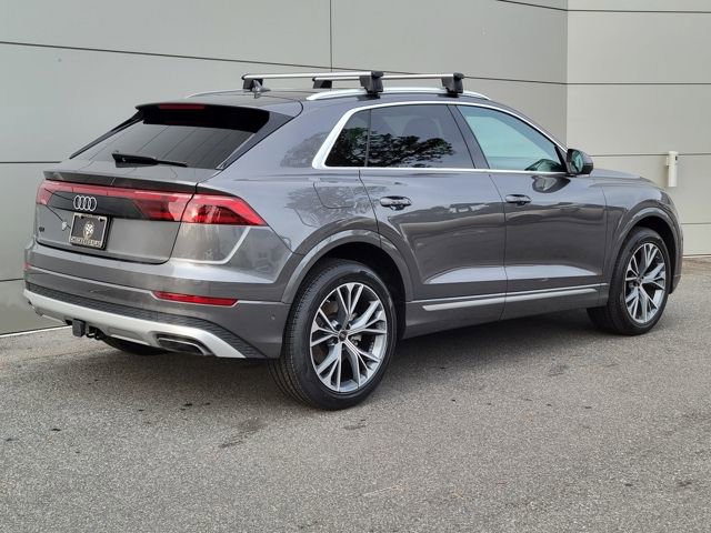 Used 2025 Audi Q8 Premium w/ Convenience Package image 4