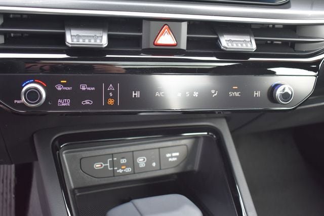 New 2026 Kia K5 GT-Line w/ GT-Line Premium Package AWD/4WD image 30