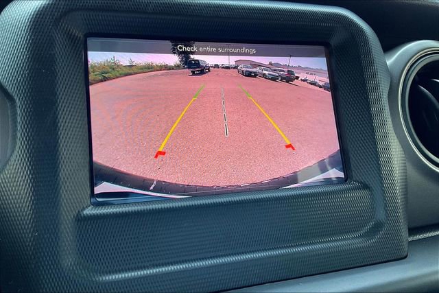 Used 2021 Jeep Wrangler Unlimited Sport image 23